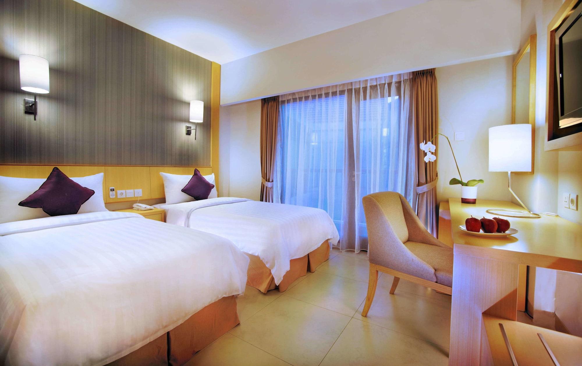 Quest Hotel Kuta By Aston Kültér fotó