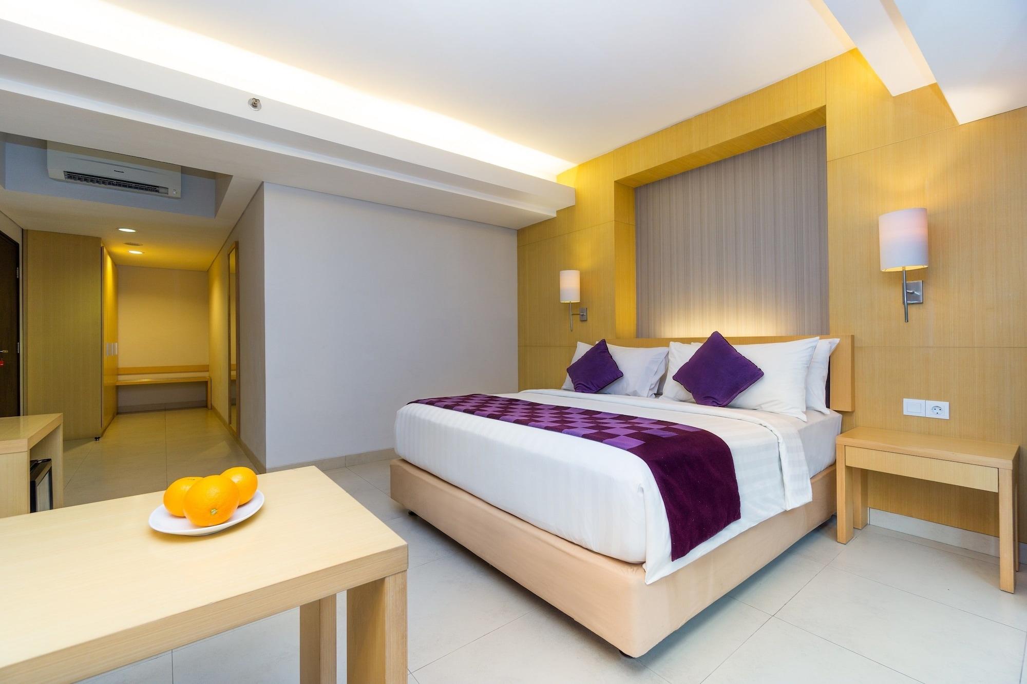 Quest Hotel Kuta By Aston Kültér fotó