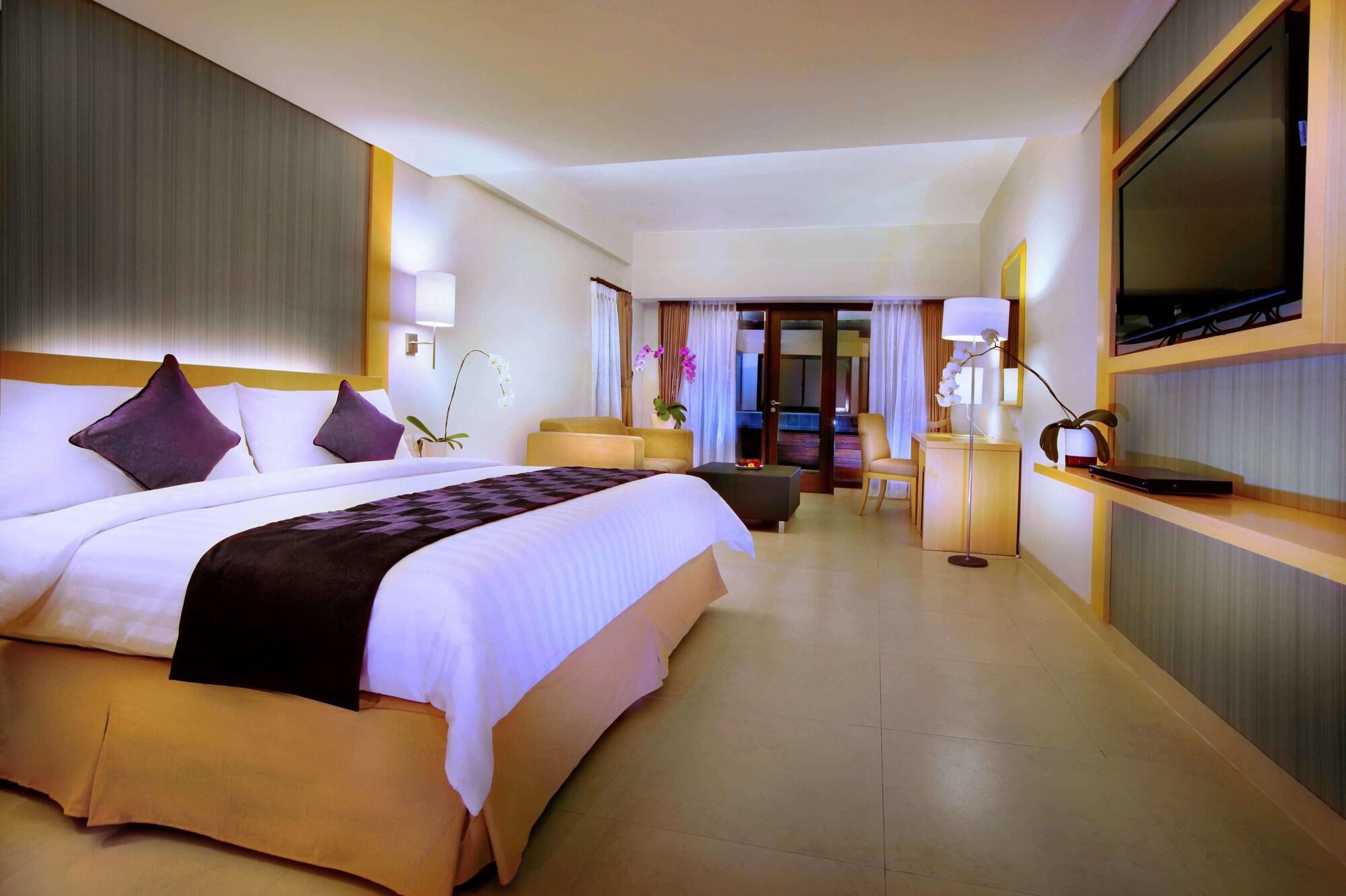 Quest Hotel Kuta By Aston Kültér fotó