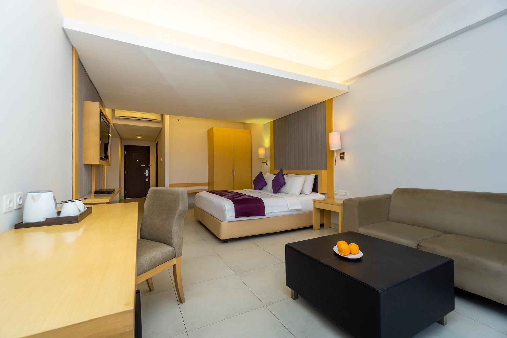 Quest Hotel Kuta By Aston Kültér fotó